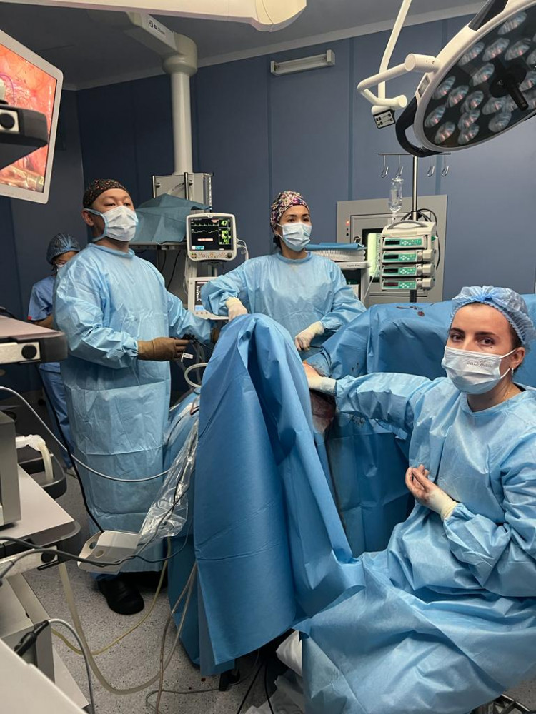 Мүше 21 сантиметр Әдемі порно секс видео